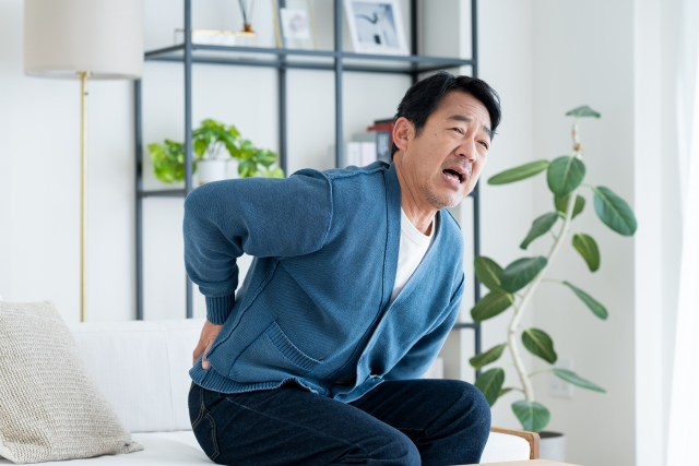 腰痛のイメージの写真